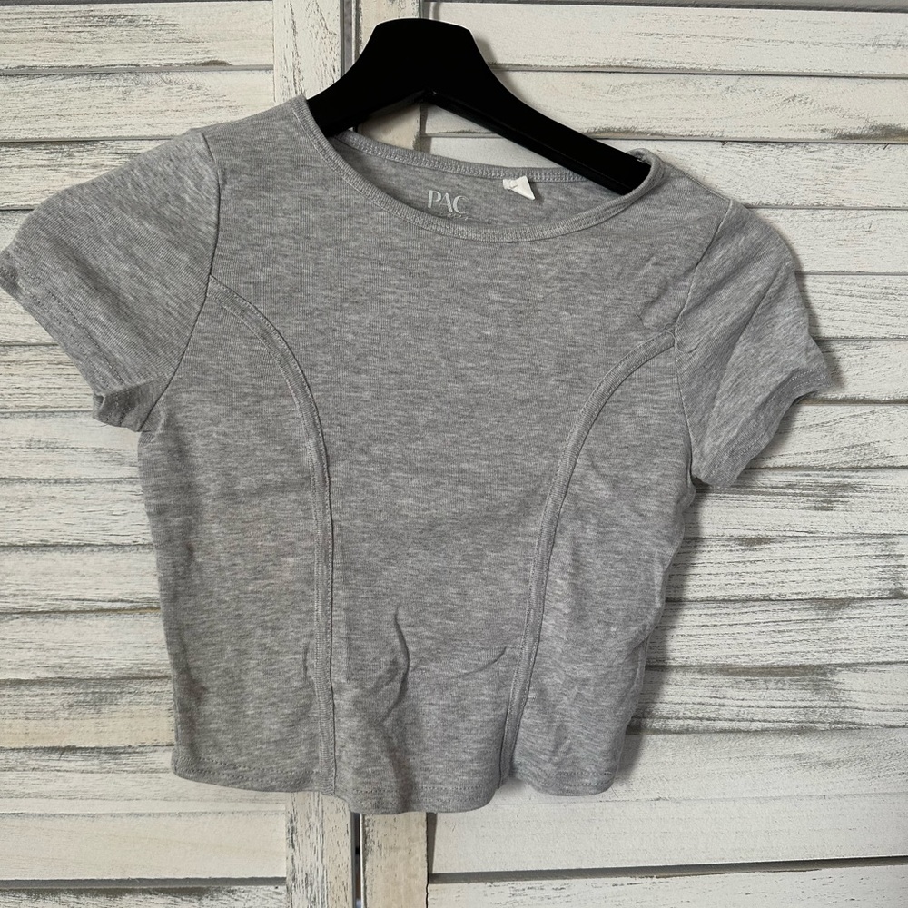 COPY - Pacsun gray top